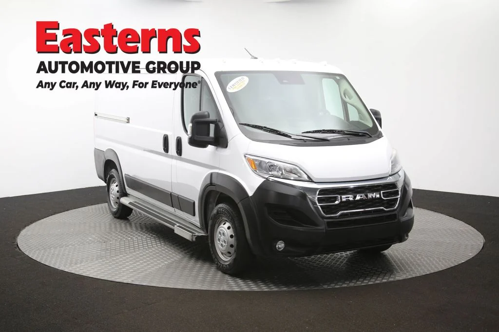 Used 2023 White Ram Base image 47