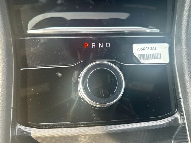 New 2026 Silver Zynith Jeep Laredo image 21