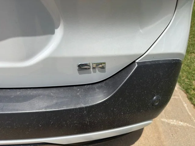 Used 2020 White Nissan SR image 5
