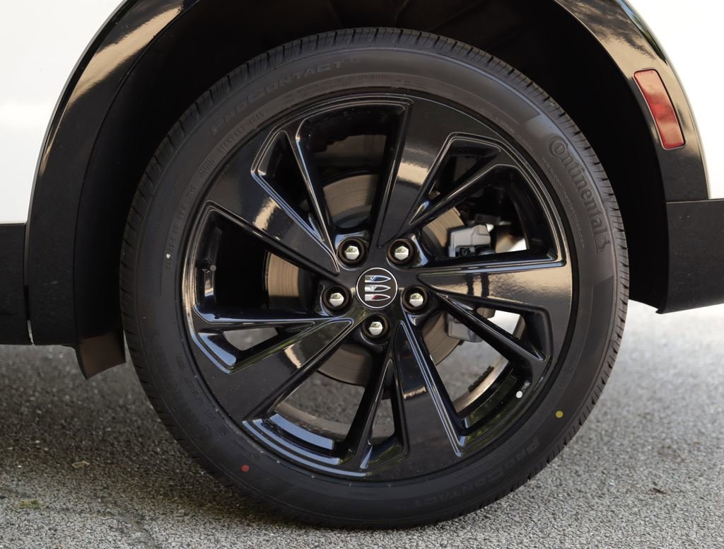 New 2026 Summit White Buick Sport Touring image 44