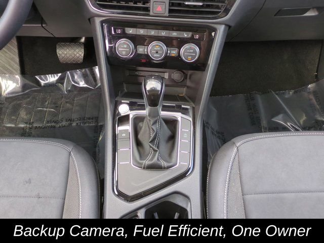 Used 2024 Gray Volkswagen 1.5T SE image 19