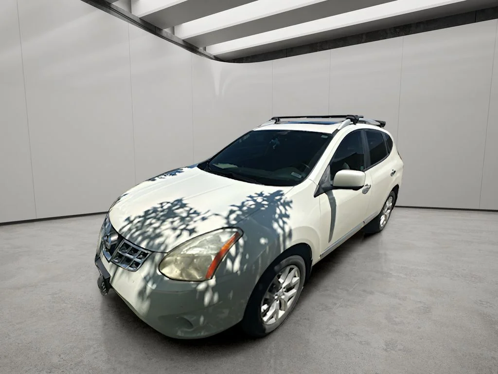 2013 Nissan Rogue SV AWD's photo