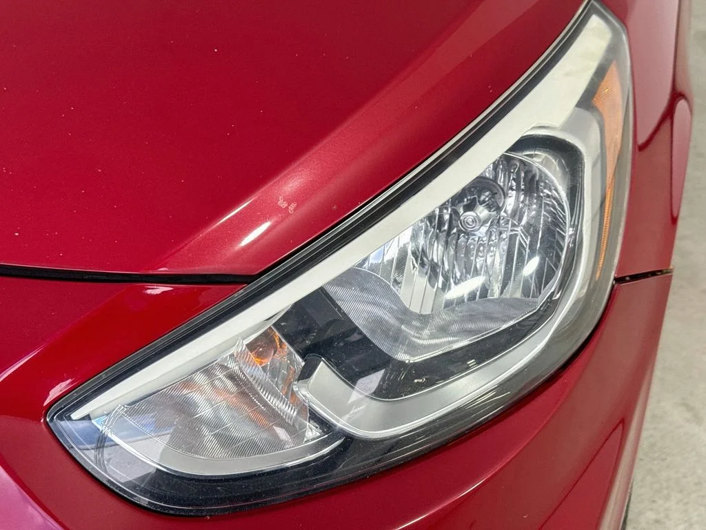 Used 2015 Red Hyundai GS image 31