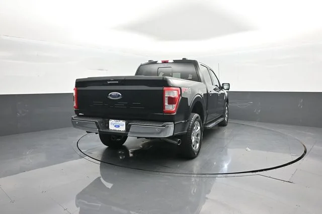 Used 2021 Black Metallic Ford Lariat image 7