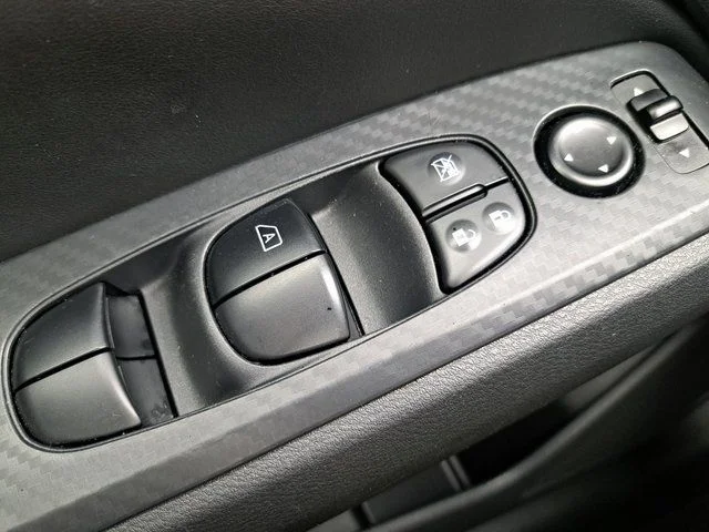 2025 Nissan Altima SV - Photo 26