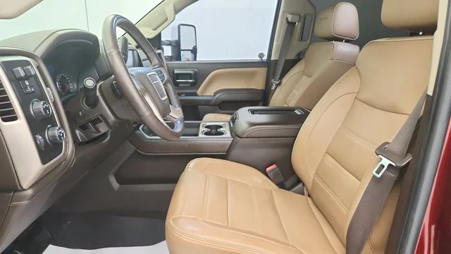 Used 2017 Deep Garnet Metallic GMC Denali image 10