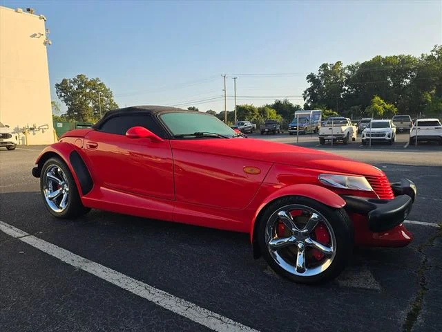 Used 2000 Red Plymouth Base image 2