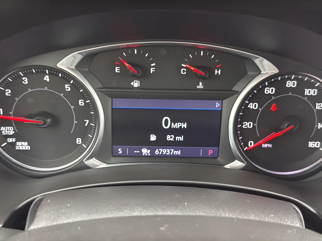 Used 2022 Blue GMC SLT image 14
