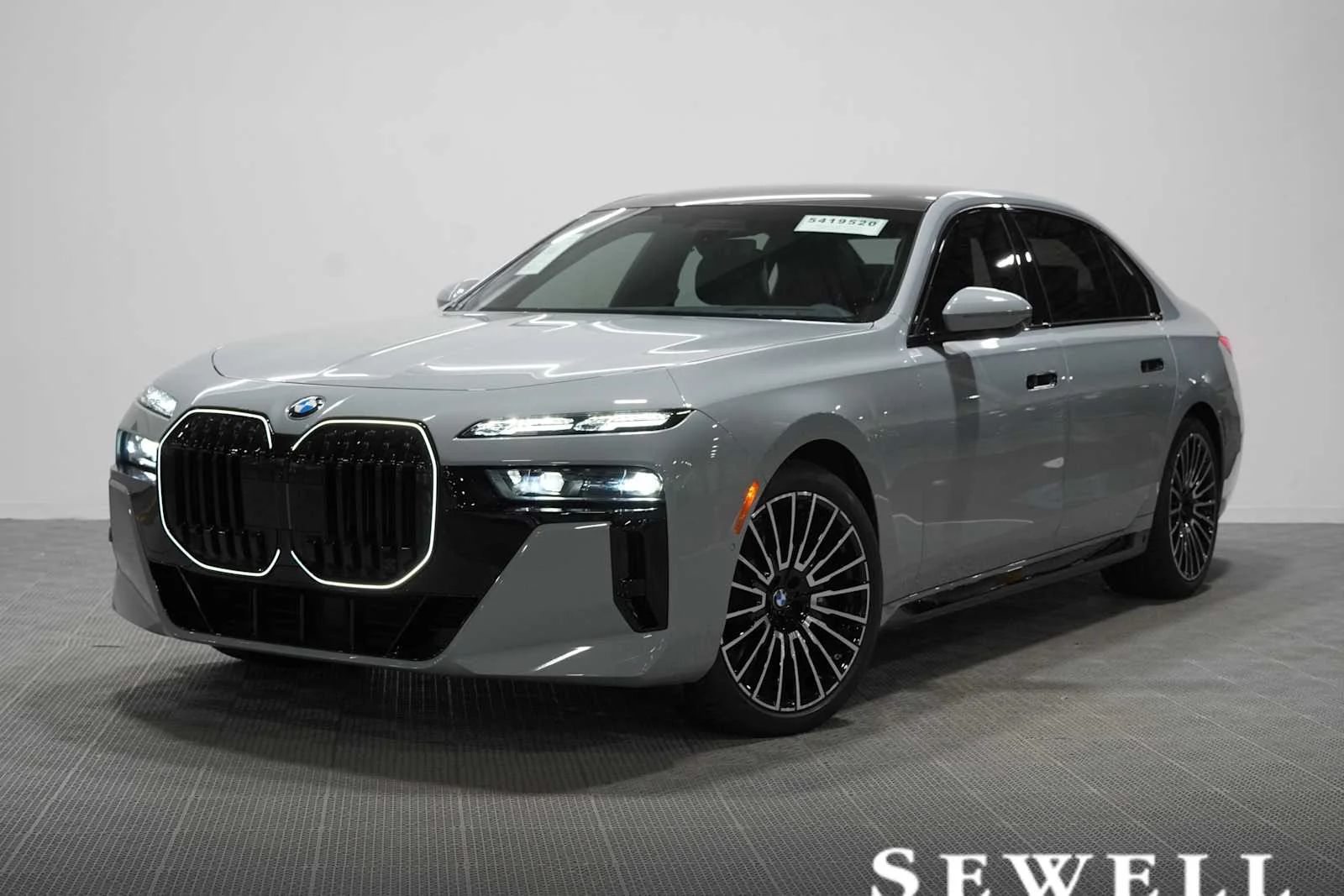 2026 BMW 760i 760i xDrive