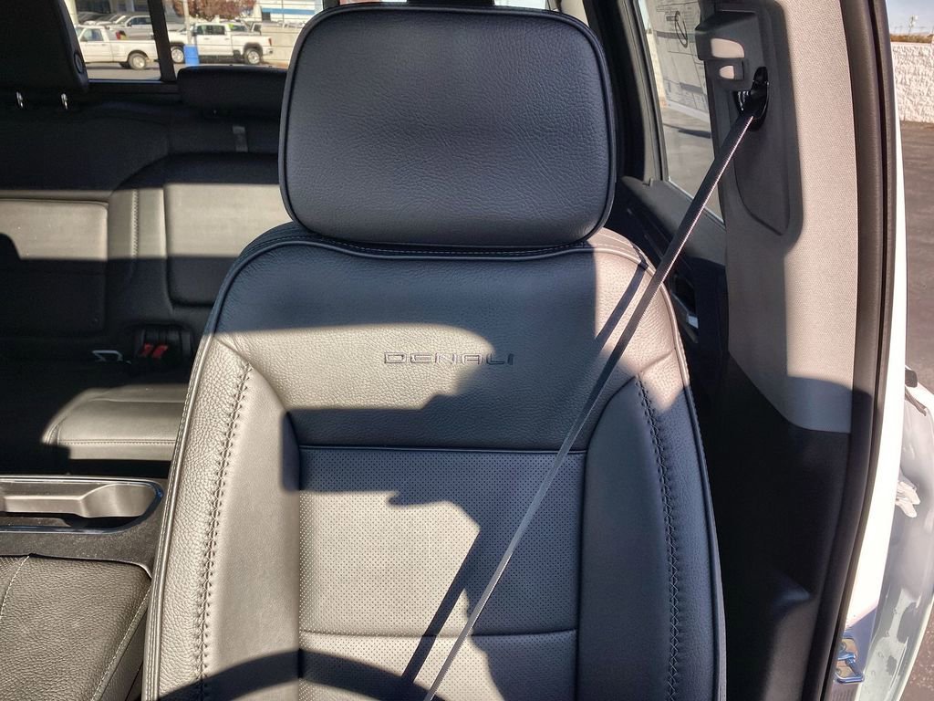 2026 GMC Sierra 2500HD Denali - Photo 35