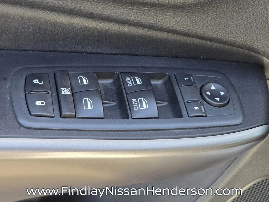 Used 2019 White Jeep Limited image 20