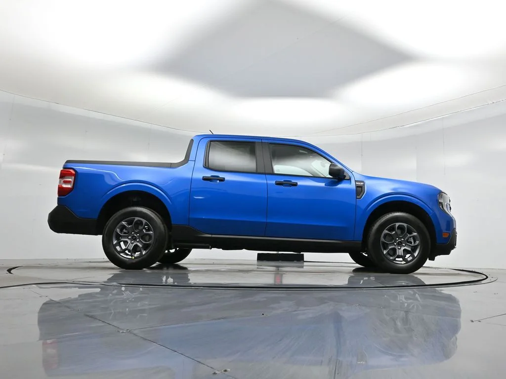New 2026 Velocity Blue Ford XLT image 44