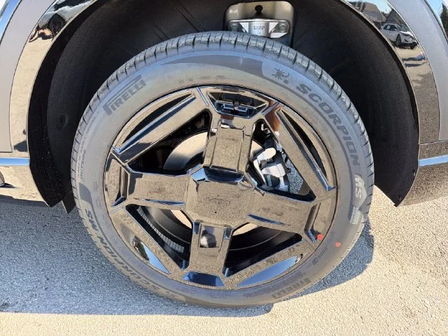 New 2027 Wolf Gray Kia X-Line EX image 26