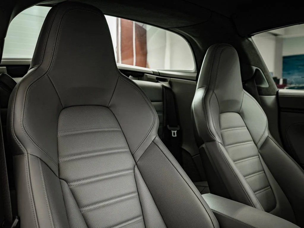 Used 2022 Chalk Porsche Targa 4 GTS image 37