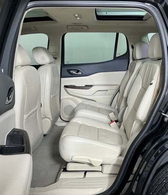 Used 2020 Black GMC Denali image 17