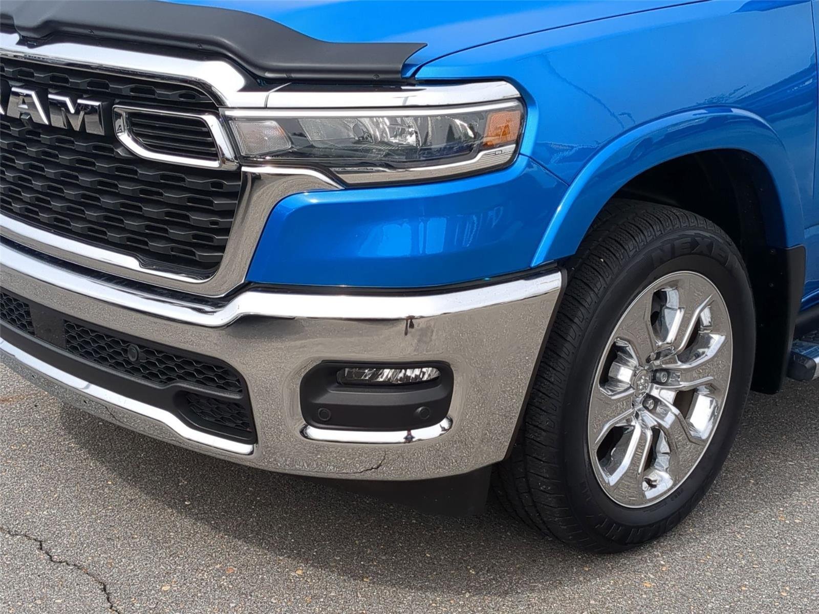 Used 2025 Hydro Blue Pearlcoat Ram Big Horn image 9