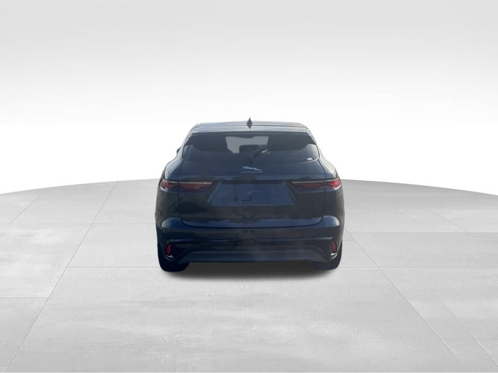 New 2025 Carpathian Grey JAGUAR P250 R-DYNAMIC S image 4