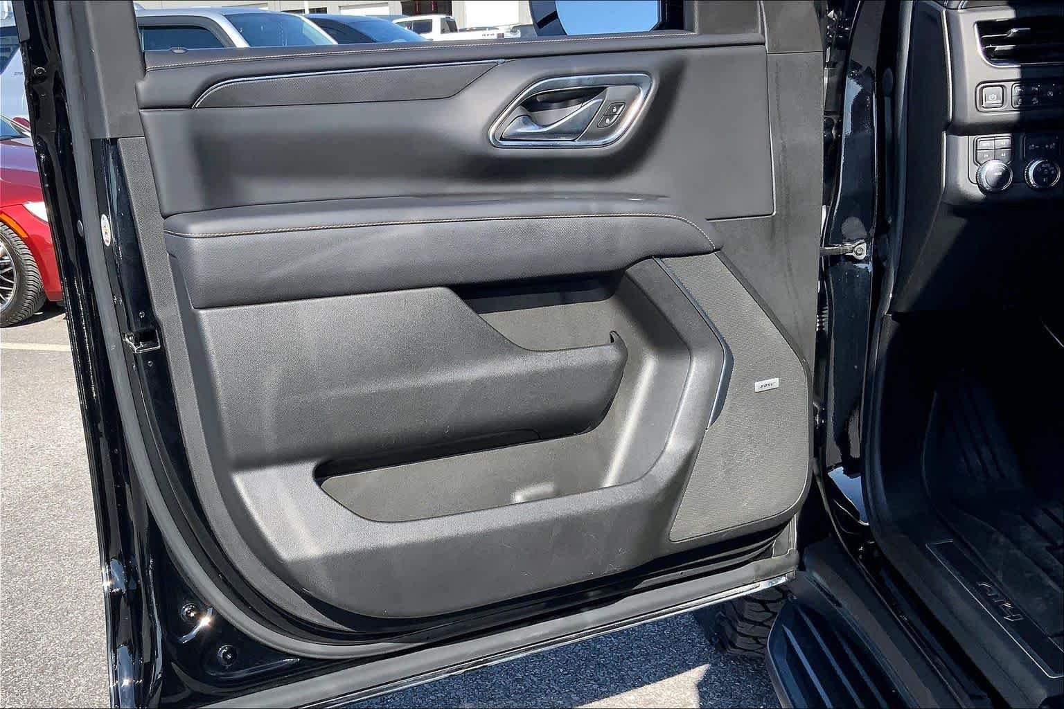 Used 2023 Onyx Black GMC AT4 image 36