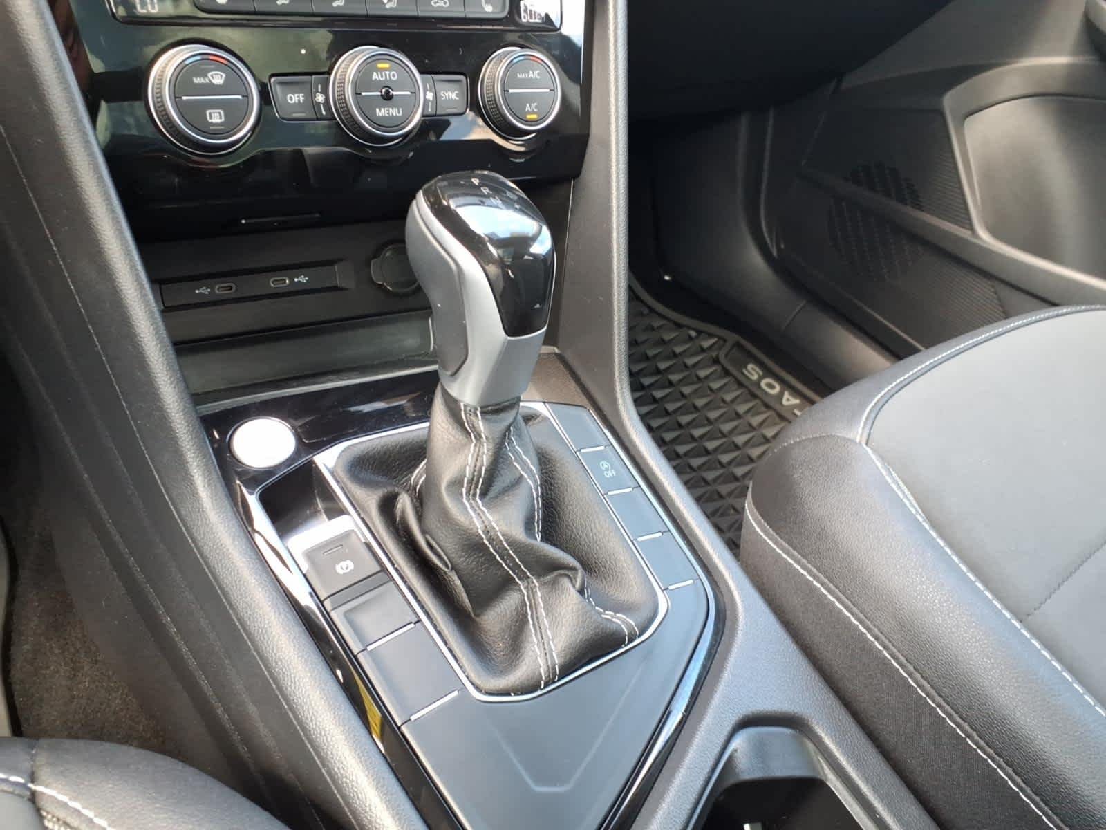 Certified Used 2024 Pure Gray Volkswagen SE image 21