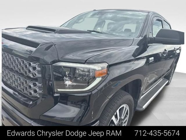 Used 2019 Black Toyota SR5 image 5