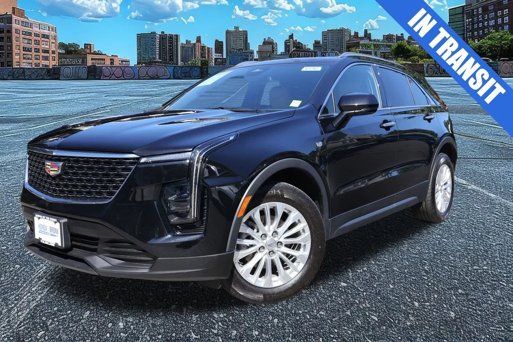 2024 Cadillac XT4 Luxury AWD's photo