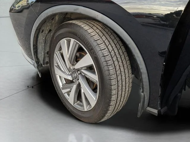 Certified Used 2020 Black Nissan SL image 35