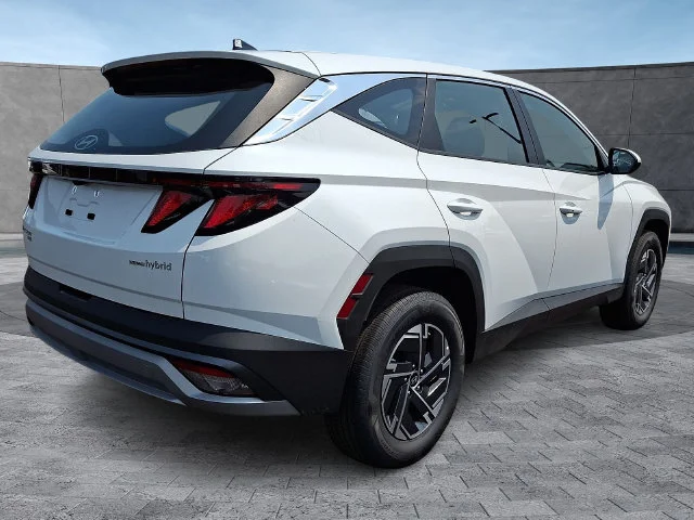 New 2026 White Hyundai Blue SE image 7