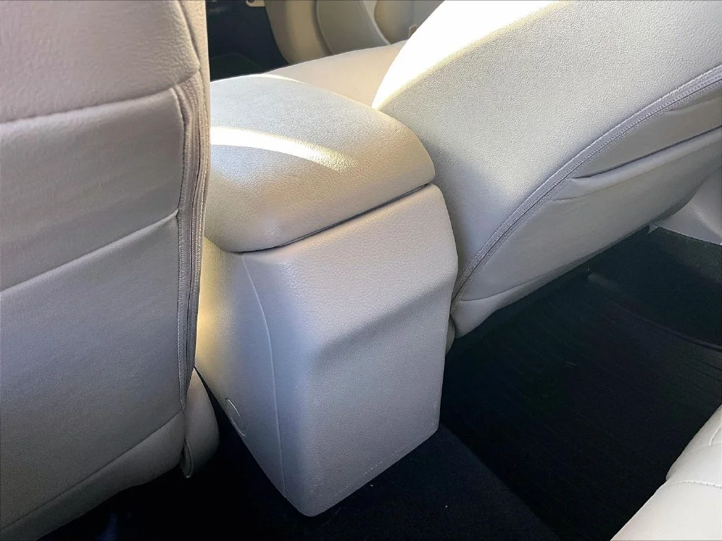 Used 2015 Blue Subaru 2.0i Limited image 30