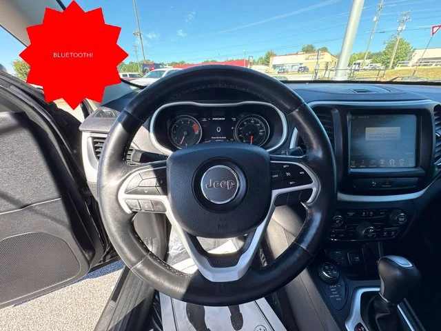 Used 2018 Black Jeep Trailhawk image 14