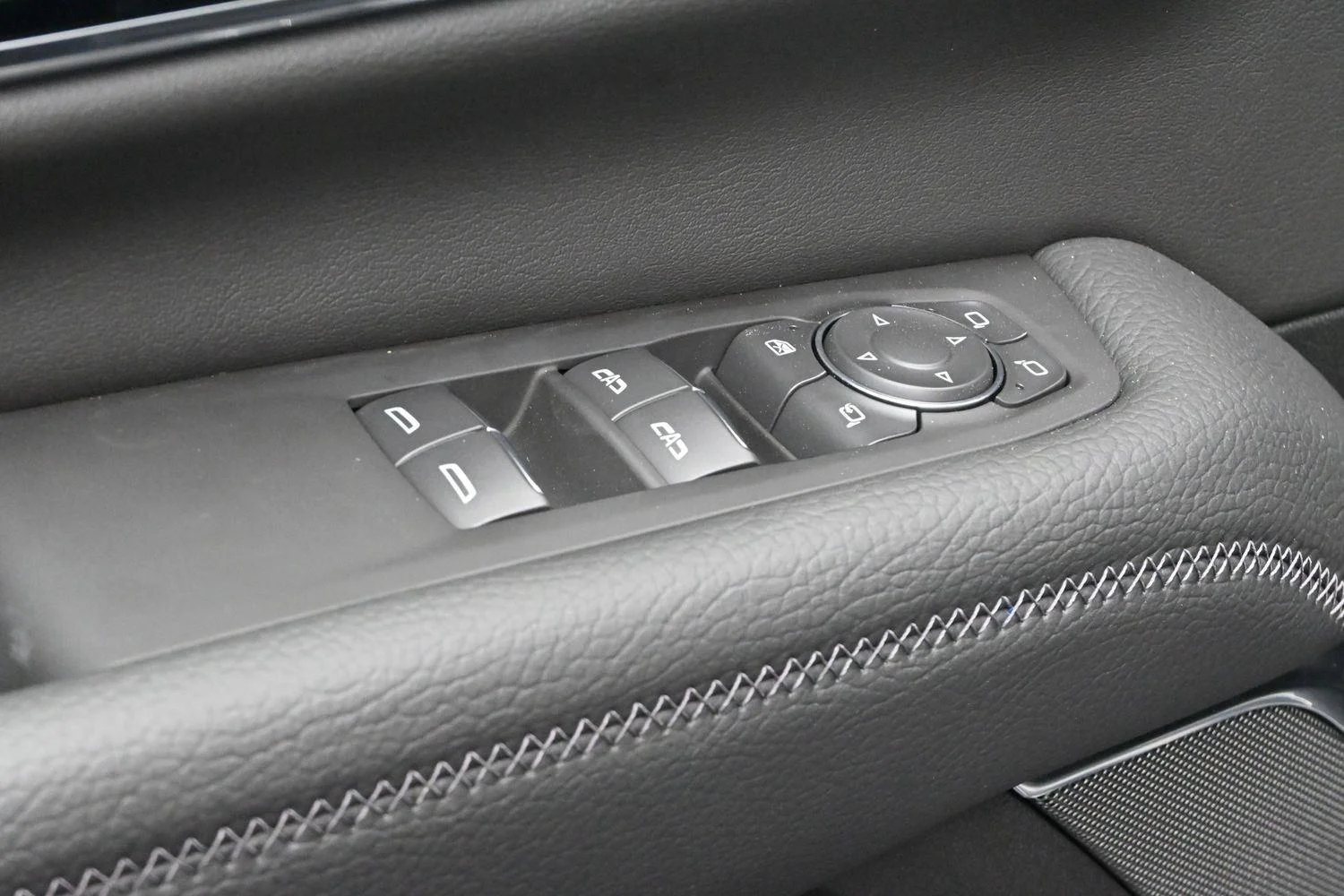 New 2026 Onyx Black GMC Denali image 15