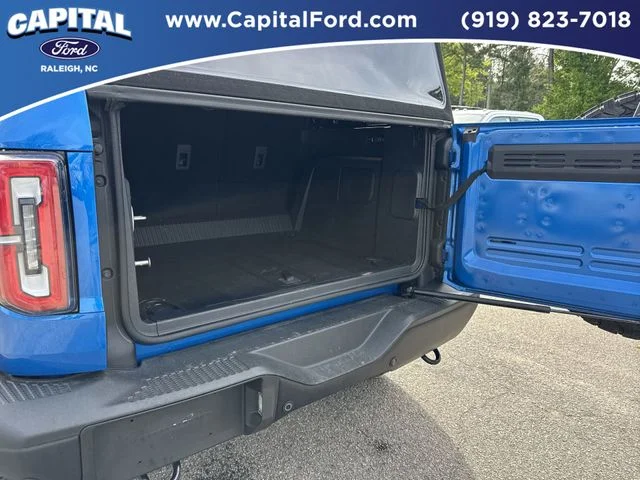 Used 2025 Blue Ford Badlands image 17