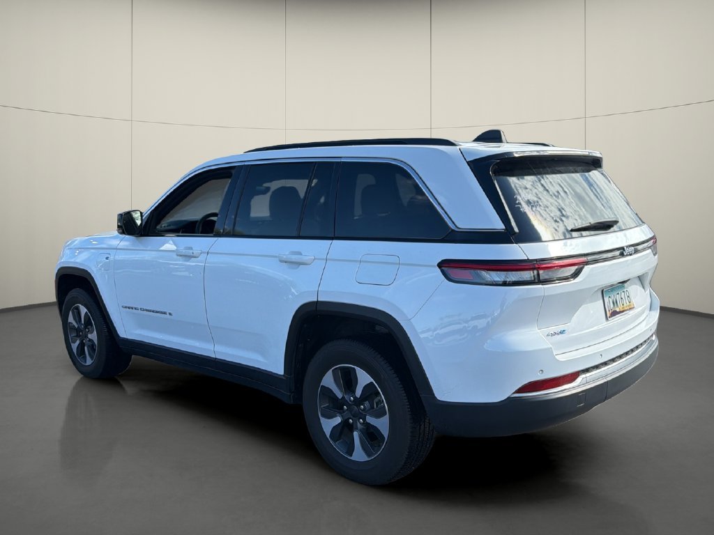 Used 2024 White Jeep 4xe image 5