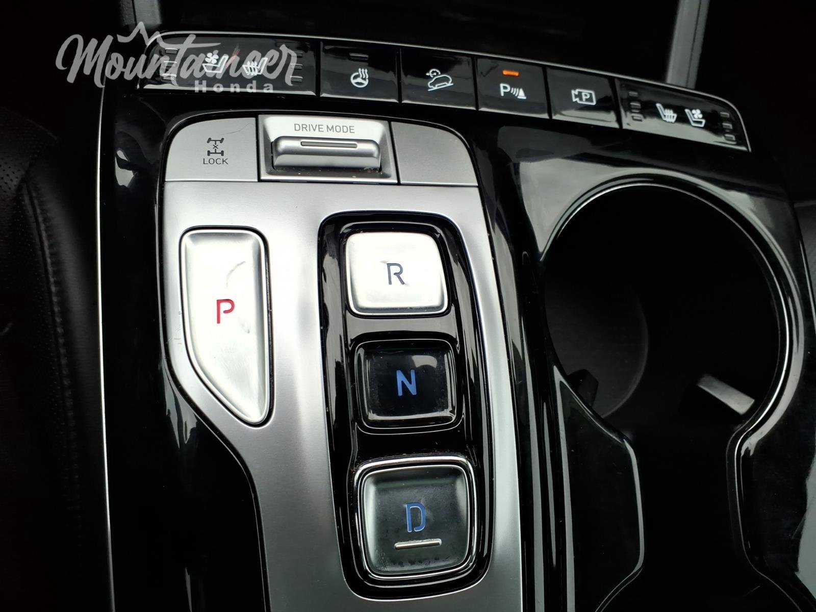 Used 2022 Phantom Black Hyundai Limited image 36