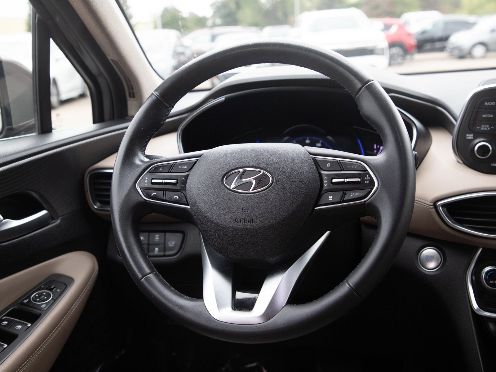 2019 Hyundai Santa Fe Limited - Photo 18