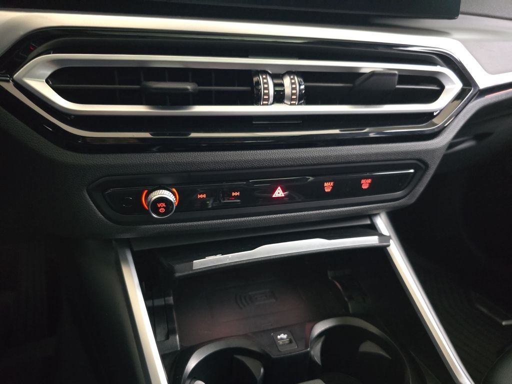 Used 2023 Black Sapphire Metallic BMW 330i xDrive image 26