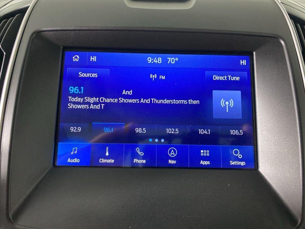 Used 2019 Ruby Red Metallic Ford SEL image 18