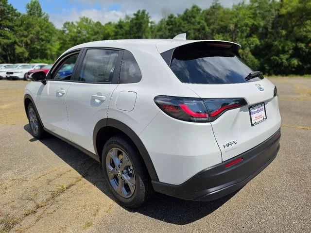 New 2027 Platinum White Pearl Honda LX image 4