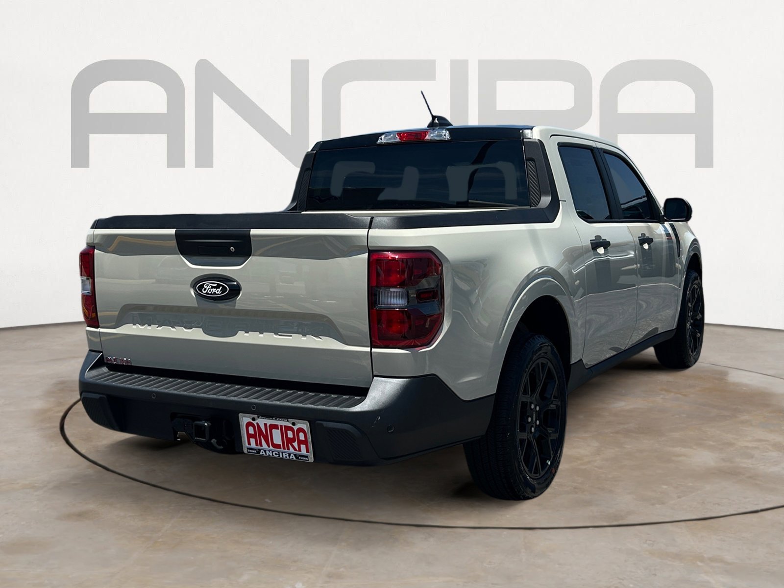 2025 Ford Maverick XLT - Photo 9