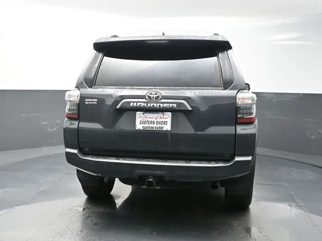 Used 2024  Toyota SR5 image 6