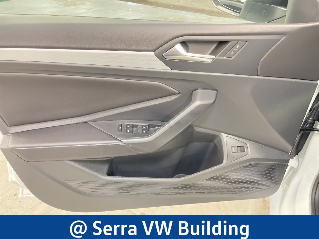 Used 2026 White Volkswagen 1.5T Sport image 17