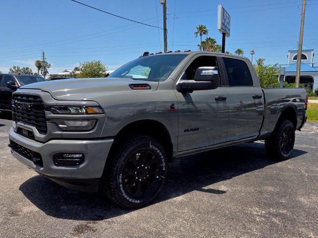 New 2026 Ceramic Gray Clear-Coat Exterior Paint RAM Big Horn image 3
