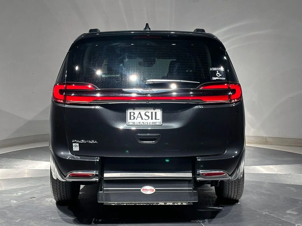 2022 Chrysler Pacifica Touring L - Photo 7