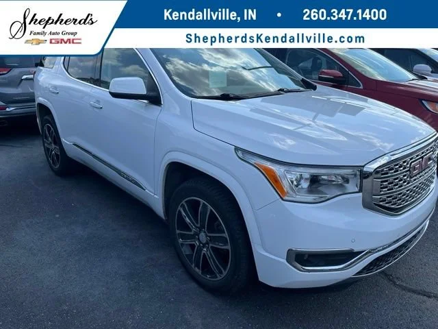 2019 GMC Acadia Denali AWD's photo