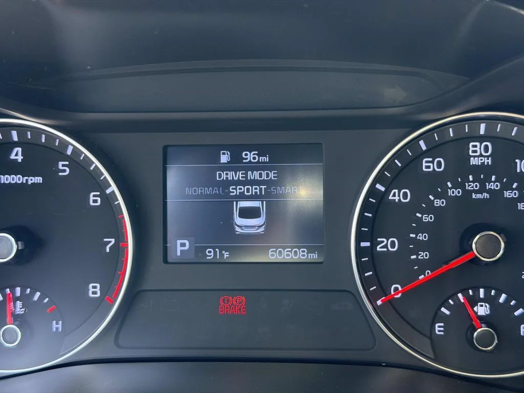 Used 2021 AURORA BLACK Kia LXS image 14