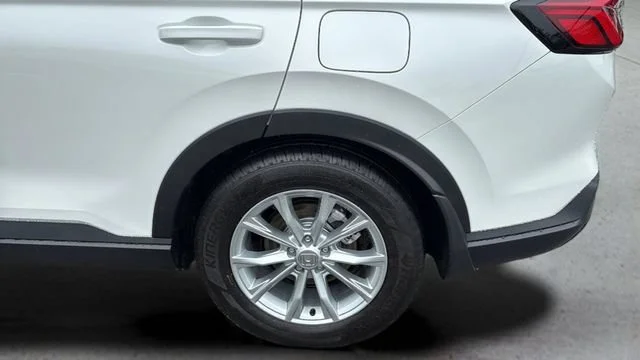Used 2025 White Honda EX-L image 35
