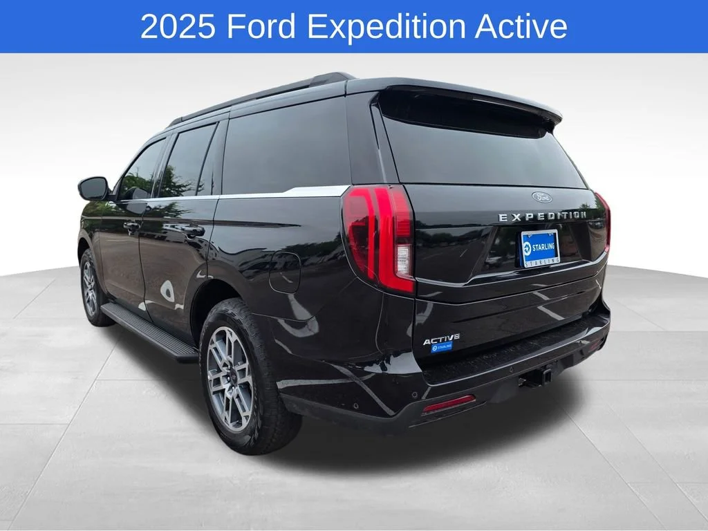 Used 2025  Ford Active image 6