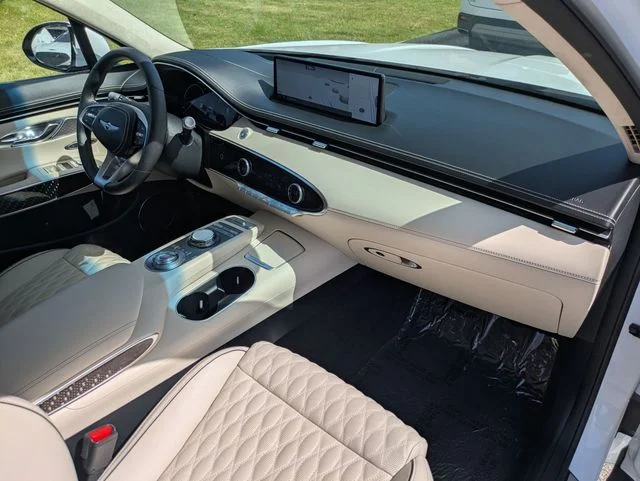 Used 2023 White Genesis 3.5T Sport Prestige image 32