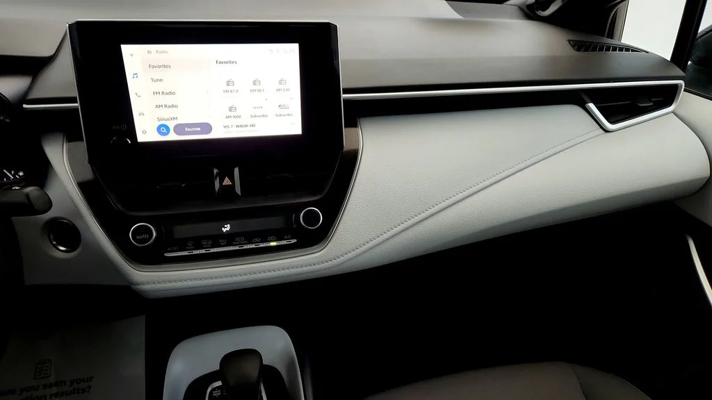 Used 2023  Toyota SE image 30