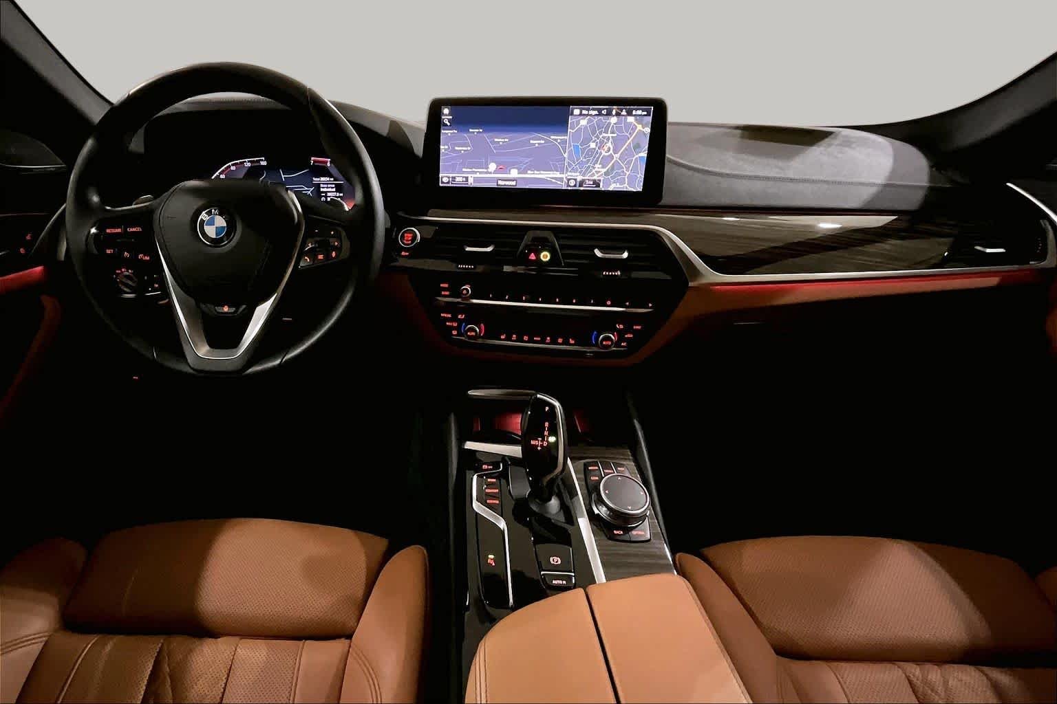 Used 2023 Aventurin Red Metallic BMW 530i xDrive image 30