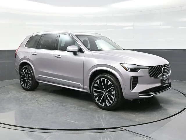 2026 Volvo XC90 Plus